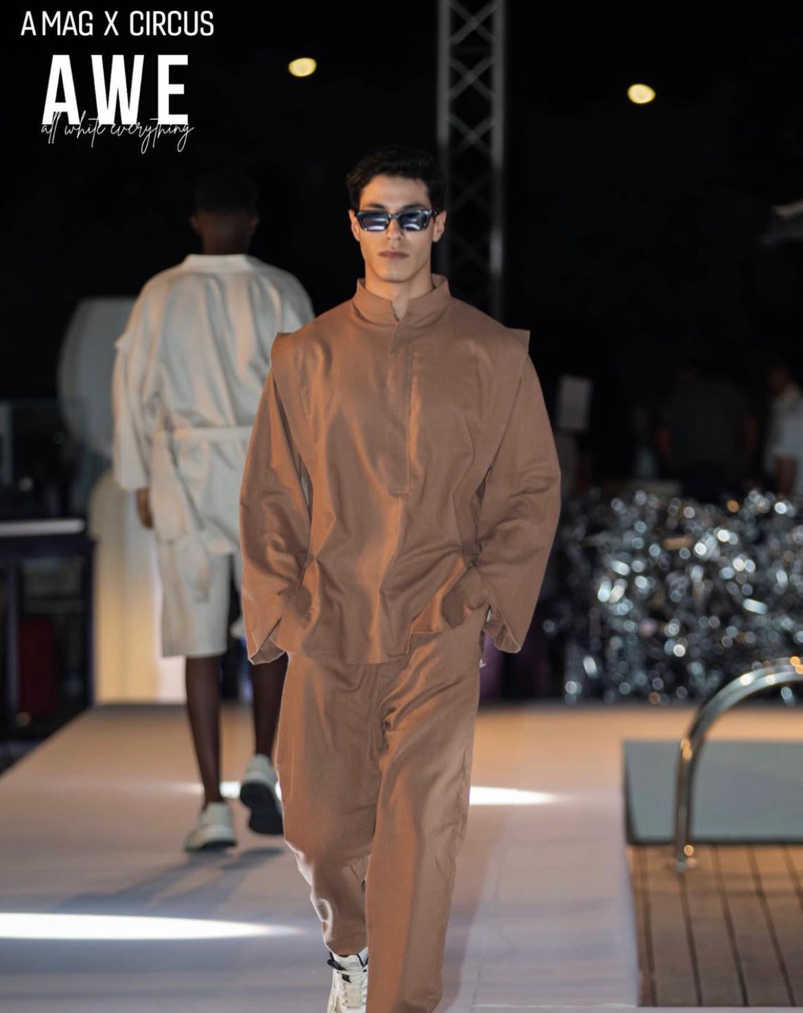 Robe Silhouette